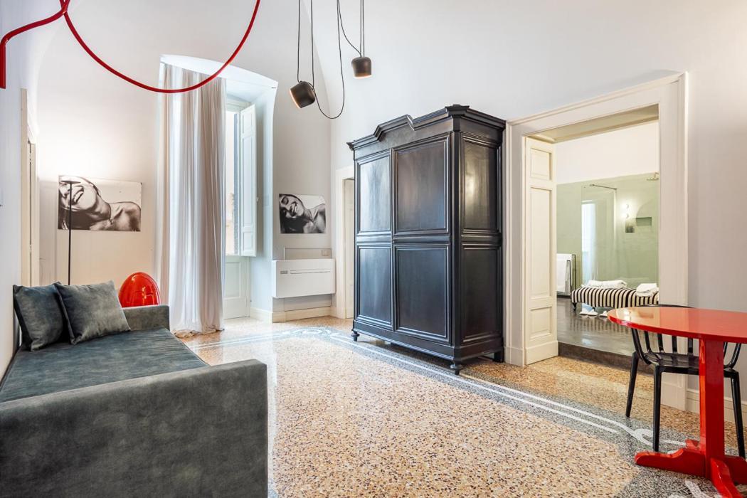 Dimora Bormioli Apartment Bari Bagian luar foto
