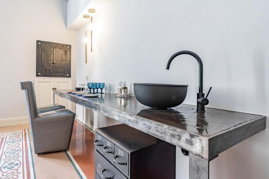 Dimora Bormioli Apartment Bari Bagian luar foto