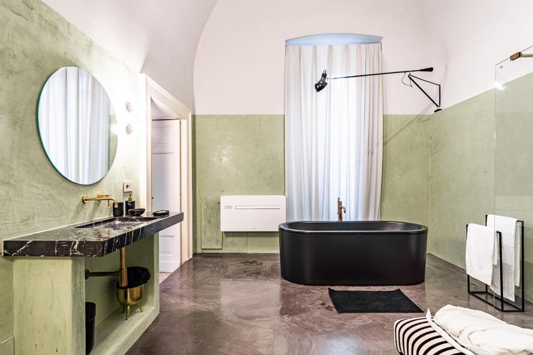 Dimora Bormioli Apartment Bari Bagian luar foto