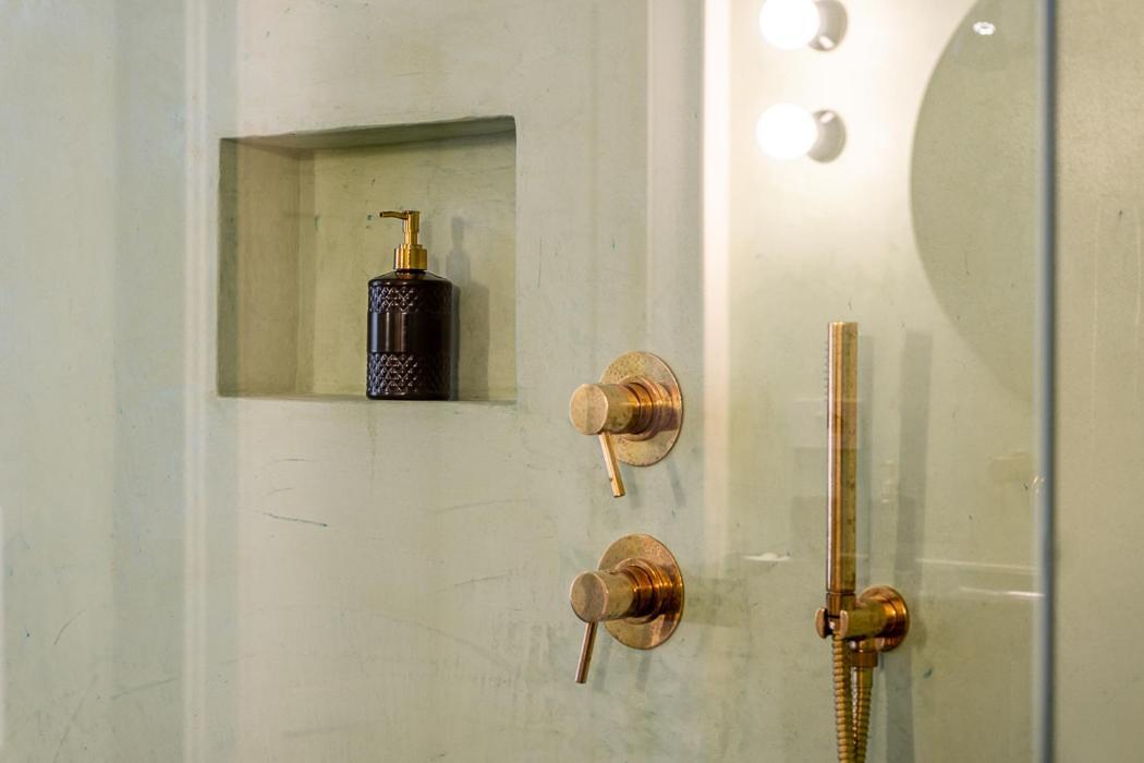 Dimora Bormioli Apartment Bari Bagian luar foto