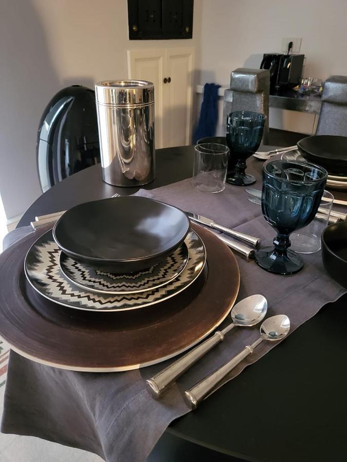 Dimora Bormioli Apartment Bari Bagian luar foto